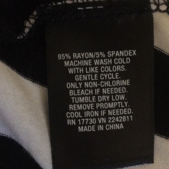 Mossimo - Picture 7 of 7